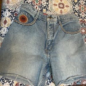 Parasuco Women’s High Waisted Cutoff Denim Shorts sz 31